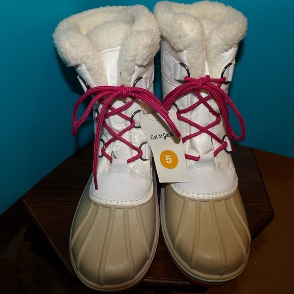 Cat & Jack Shoes - Cat & Jack Lined Winter Boots White with Pink Laces Size 5